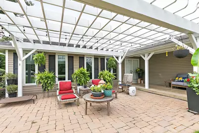 40W719 Longshadow Lane, Saint Charles, IL 60175 - Photo 3