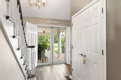 40W719 Longshadow Lane, Saint Charles, IL 60175 - Photo 5
