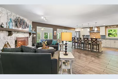 40W719 Longshadow Lane, Saint Charles, IL 60175 - Photo 15