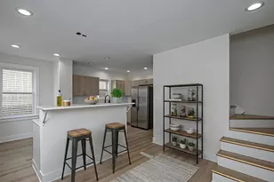 8634 S Laflin St, Chicago, IL 60620 - Photo 11