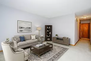 224 E Grand Ave, Fox Lake, IL 60020 - Photo 5