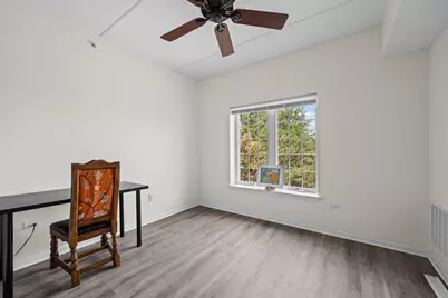 405 S Creekside Drive #404, Palatine, IL 60074 - Photo 23