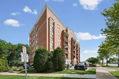 405 S Creekside Drive #404, Palatine, IL 60074 - Photo 3