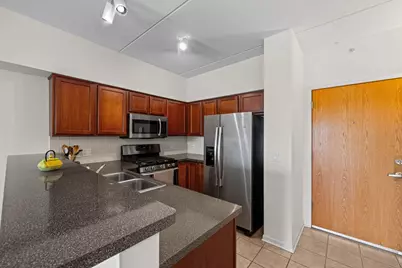 405 S Creekside Drive #404, Palatine, IL 60074 - Photo 7