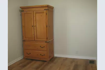 1237 N Harding Avenue, Chicago, IL 60651 - Photo 15