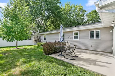 826 Birchwood Drive, Sycamore, IL 60178 - Photo 23