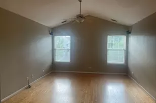 3029 Kentshire Cir, Naperville, IL 60564 - Photo 5