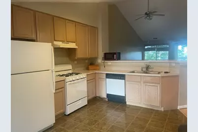 3029 Kentshire Circle #3029, Naperville, IL 60564 - Photo 7