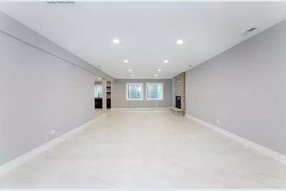 8348 W Farragut Avenue, Norridge, IL 60706 - Photo 51