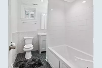 2347 W Altgeld Street, Chicago, IL 60647 - Photo 15