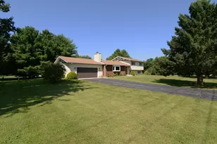 6715 S Oak Grove Rd, Harvard, IL 60033 - Photo 31