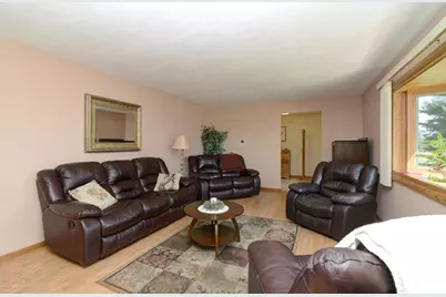 6715 S Oak Grove Road, Harvard, IL 60033 - Photo 7