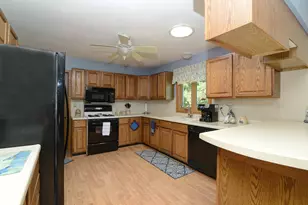 6715 S Oak Grove Rd, Harvard, IL 60033 - Photo 13