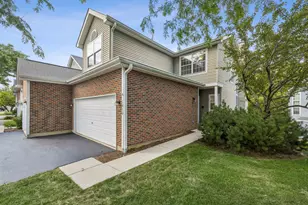 1410 Grandview Ct, Algonquin, IL 60102 - Photo 1