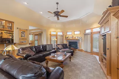 9478 W Golfview Drive, Frankfort, IL 60423 - Photo 7
