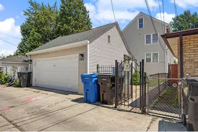 2304 N Monitor Avenue, Chicago, IL 60639 - Photo 45