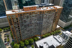 211 E Ohio St, Chicago, IL 60611 - Photo 3
