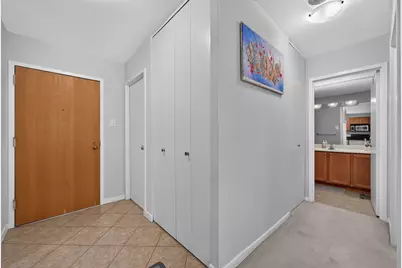 211 E Ohio Street #2313, Chicago, IL 60611 - Photo 5