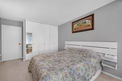 211 E Ohio Street #2313, Chicago, IL 60611 - Photo 15