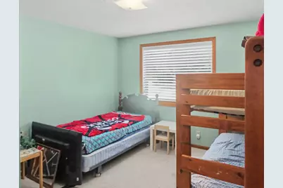100 SE Candlewick Drive, Poplar Grove, IL 61065 - Photo 9
