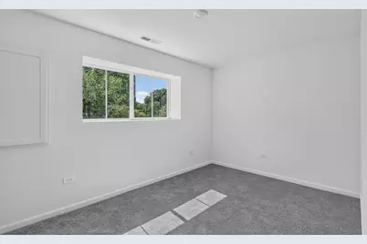 439 Red Oak Circle, Volo, IL 60020 - Photo 5