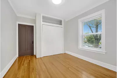 4742 W Roscoe Street #2, Chicago, IL 60641 - Photo 11