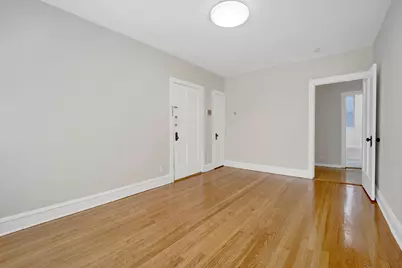 4742 W Roscoe Street #2, Chicago, IL 60641 - Photo 5