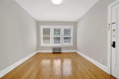 4742 W Roscoe Street #2, Chicago, IL 60641 - Photo 3