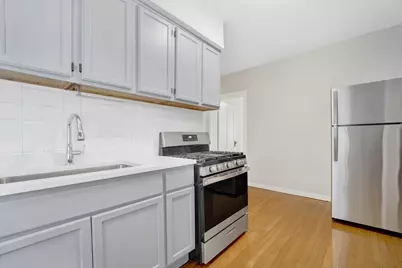 4742 W Roscoe Street #2, Chicago, IL 60641 - Photo 7