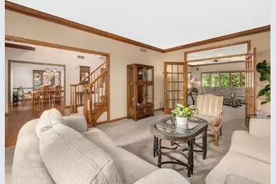 6905 Irish Court, Darien, IL 60561 - Photo 7