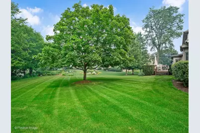 6905 Irish Court, Darien, IL 60561 - Photo 35