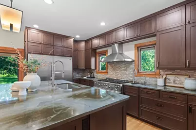 23W212 Blackcherry Lane, Glen Ellyn, IL 60137 - Photo 13