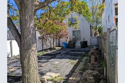 5018 W Winnemac Avenue, Chicago, IL 60630 - Photo 3