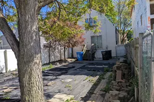 5018 W Winnemac Ave, Chicago, IL 60630 - Photo 3