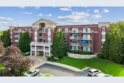 7011 W Touhy Avenue #310, Niles, IL 60714 - Photo 3