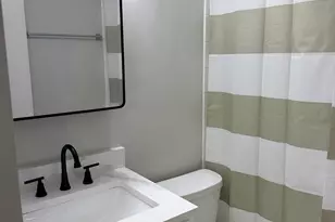 1313 Kingsbury Dr, Hanover Park, IL 60133 - Photo 7