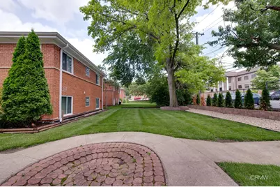 32 N Main Street #1N, Glen Ellyn, IL 60137 - Photo 15