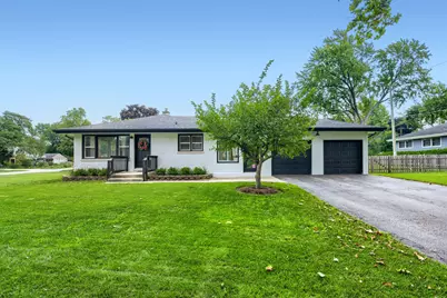827 Lyford Lane, Wheaton, IL 60189 - Photo 1