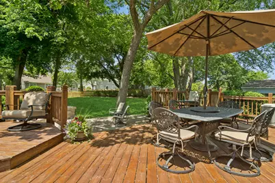 2421 Stonybrook Street, Wauconda, IL 60084 - Photo 31