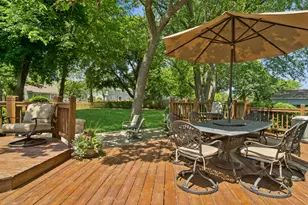 2421 Stonybrook St, Wauconda, IL 60084 - Photo 31