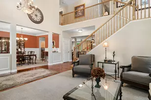 2421 Stonybrook St, Wauconda, IL 60084 - Photo 5