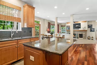 2421 Stonybrook Street, Wauconda, IL 60084 - Photo 13