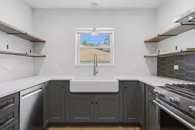 940 N Oak Park Avenue, Oak Park, IL 60302 - Photo 13