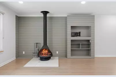 940 N Oak Park Avenue, Oak Park, IL 60302 - Photo 5