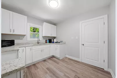 1235 River Drive, Calumet City, IL 60409 - Photo 3
