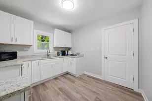 1235 River Dr, Calumet City, IL 60409 - Photo 3