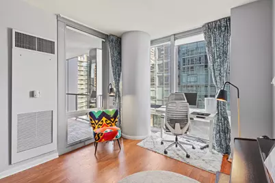 160 E Illinois Street #1307, Chicago, IL 60610 - Photo 17