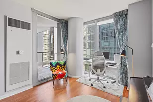 160 E Illinois St, Chicago, IL 60610 - Photo 17