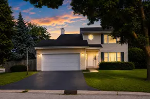 5316 Cypress Cir, Gurnee, IL 60031 - Photo 5