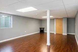 5316 Cypress Cir, Gurnee, IL 60031 - Photo 19